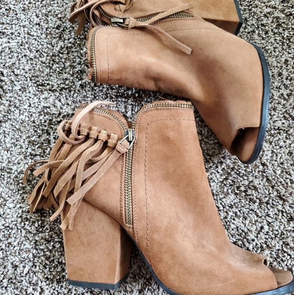 Open toe bootie - Picture 3 of 4